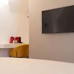 Ottanta5 Private Мессина