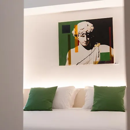 Pensión Ottanta5 Private 4*