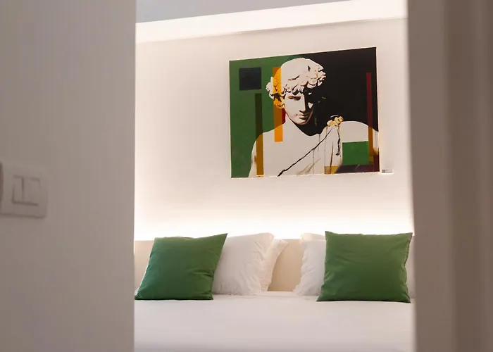 Pensión Ottanta5 Private 4*