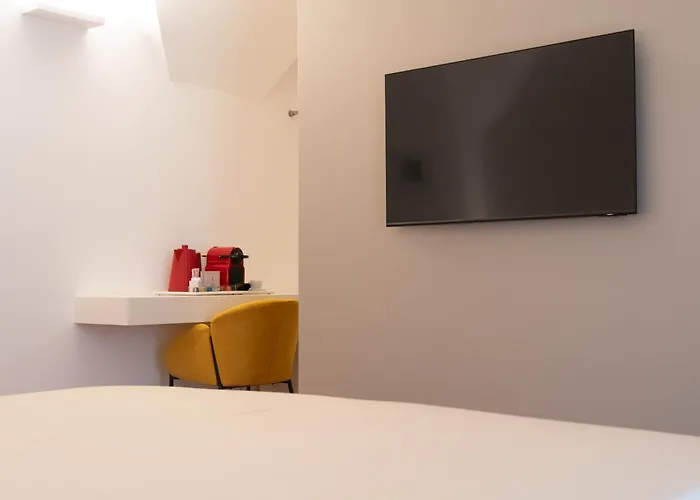 Ottanta5 Private Mesina