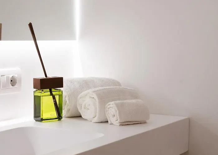 Ottanta5 Private Pensión Mesina